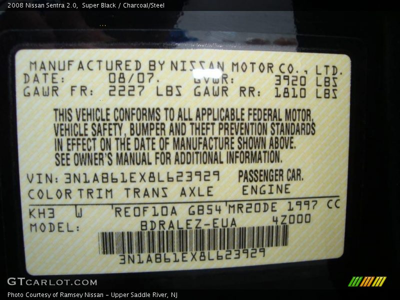 Super Black / Charcoal/Steel 2008 Nissan Sentra 2.0