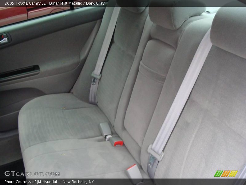 Lunar Mist Metallic / Dark Gray 2005 Toyota Camry LE