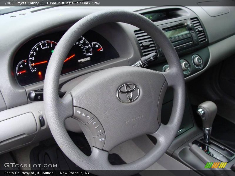 Lunar Mist Metallic / Dark Gray 2005 Toyota Camry LE