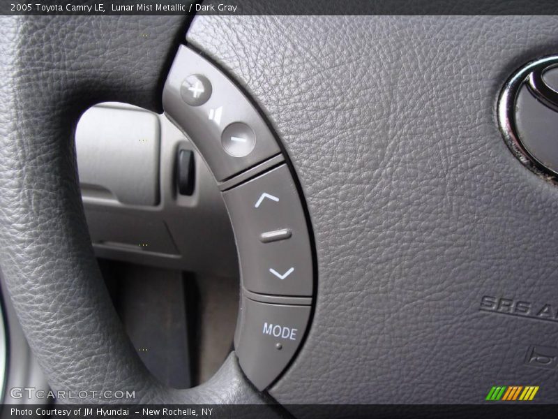 Lunar Mist Metallic / Dark Gray 2005 Toyota Camry LE