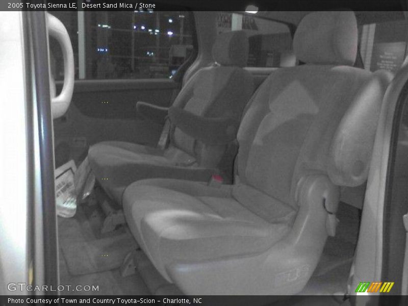 Desert Sand Mica / Stone 2005 Toyota Sienna LE