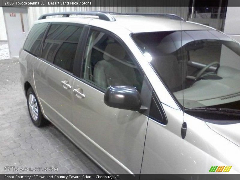 Desert Sand Mica / Stone 2005 Toyota Sienna LE