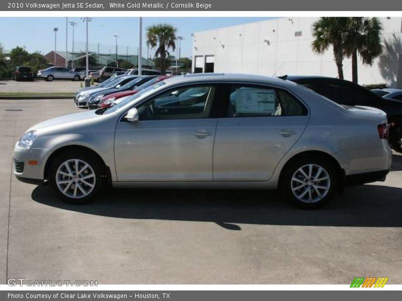 White Gold Metallic / Cornsilk Beige 2010 Volkswagen Jetta SE Sedan