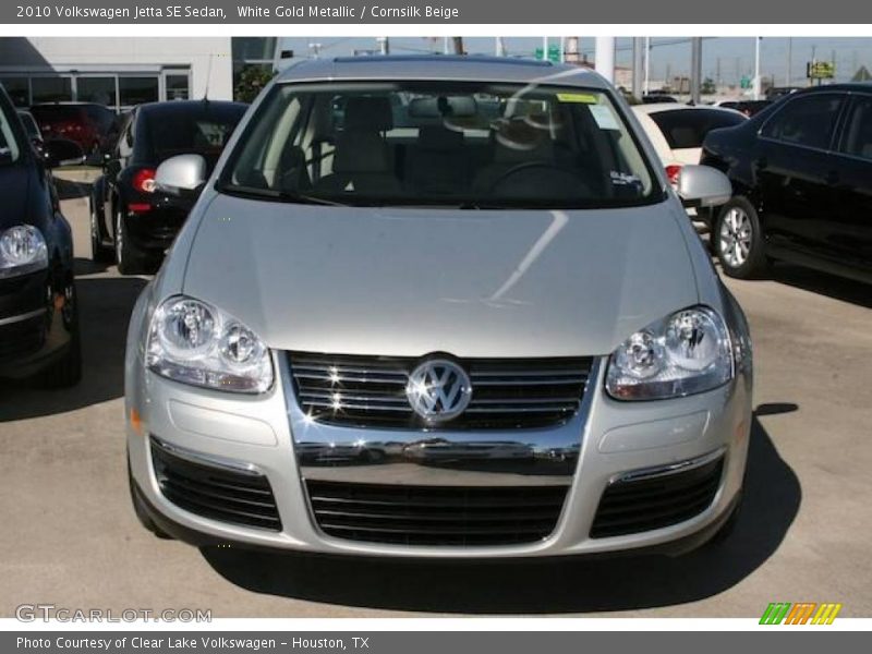 White Gold Metallic / Cornsilk Beige 2010 Volkswagen Jetta SE Sedan