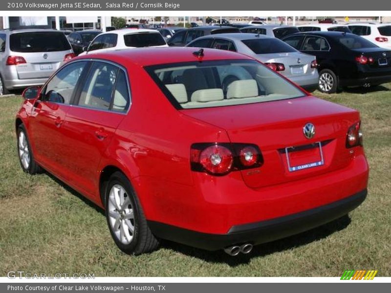 Salsa Red / Cornsilk Beige 2010 Volkswagen Jetta SE Sedan