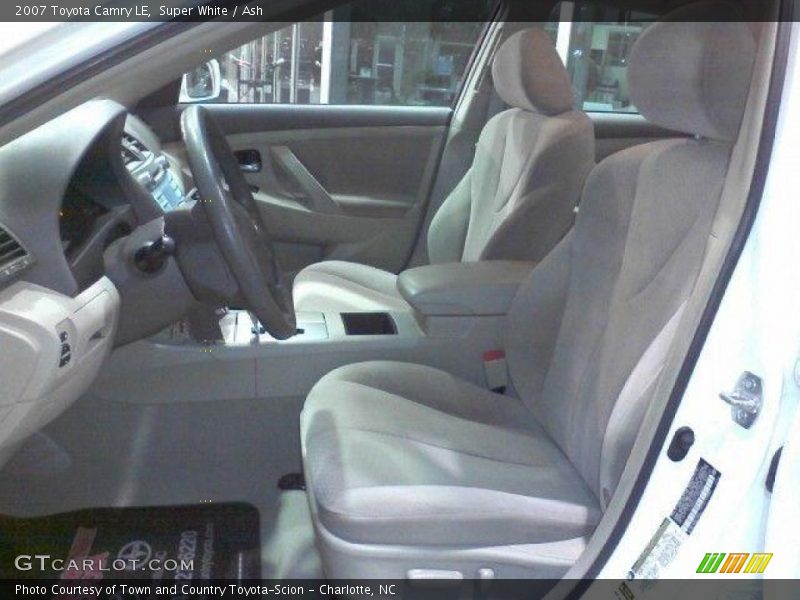 Super White / Ash 2007 Toyota Camry LE