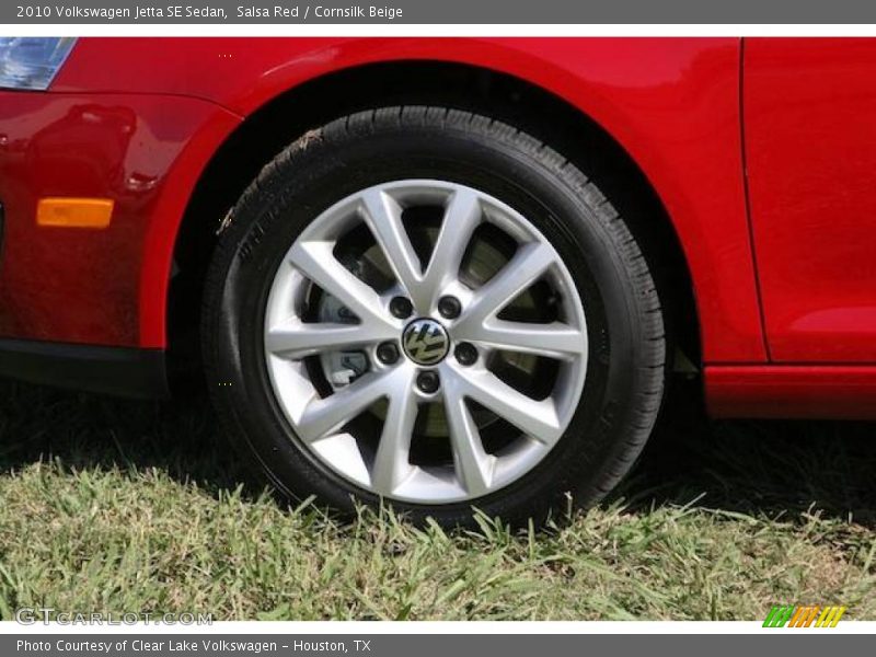Salsa Red / Cornsilk Beige 2010 Volkswagen Jetta SE Sedan