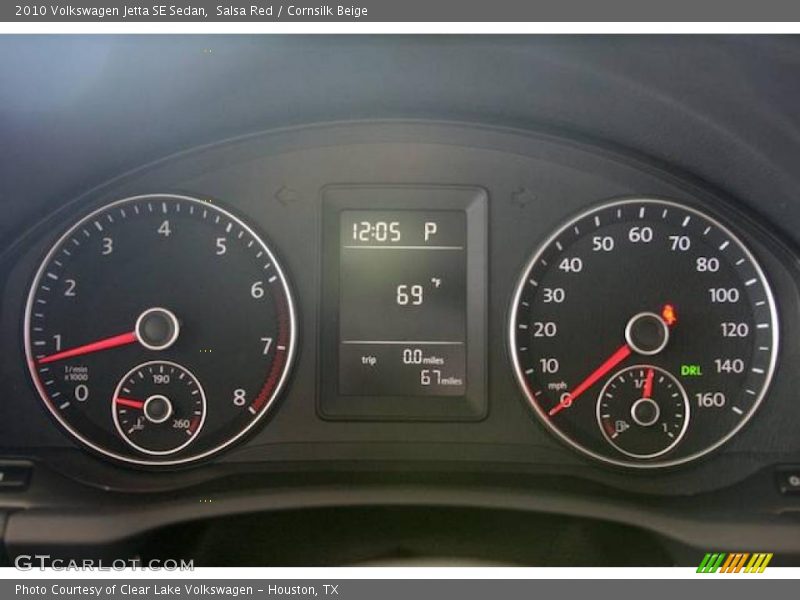 Salsa Red / Cornsilk Beige 2010 Volkswagen Jetta SE Sedan