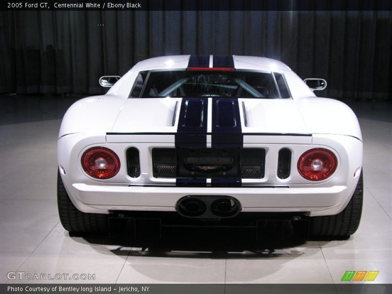 Centennial White / Ebony Black 2005 Ford GT