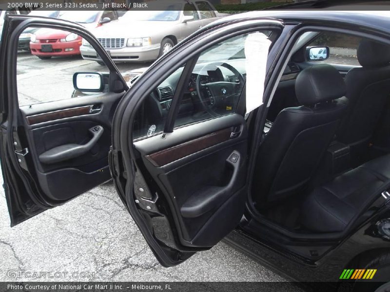 Jet Black / Black 2000 BMW 3 Series 323i Sedan