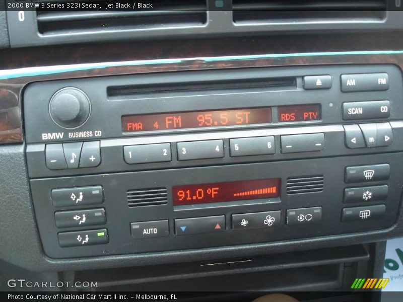 Jet Black / Black 2000 BMW 3 Series 323i Sedan