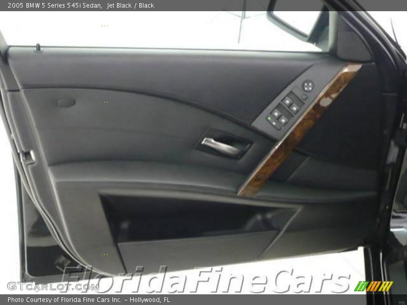 Jet Black / Black 2005 BMW 5 Series 545i Sedan