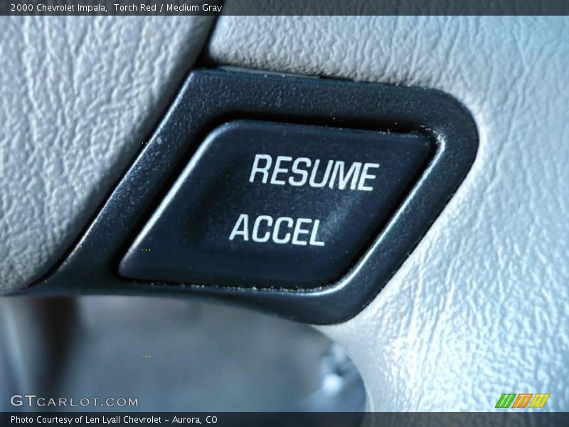 Torch Red / Medium Gray 2000 Chevrolet Impala