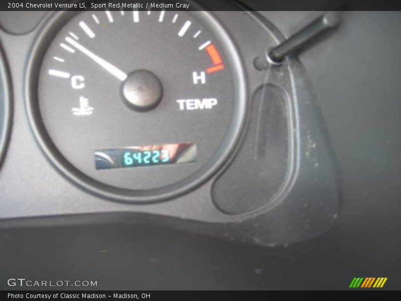 Sport Red Metallic / Medium Gray 2004 Chevrolet Venture LS