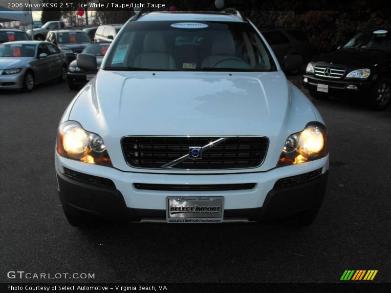 Ice White / Taupe/Light Taupe 2006 Volvo XC90 2.5T