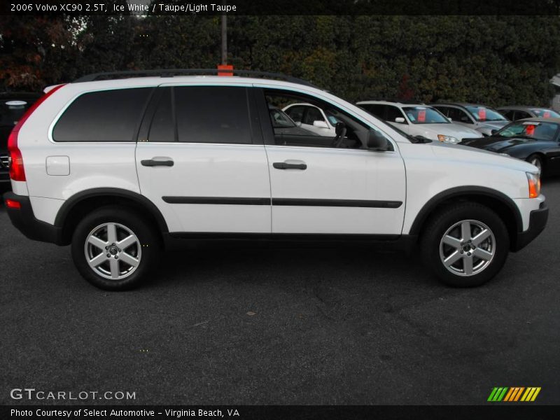 Ice White / Taupe/Light Taupe 2006 Volvo XC90 2.5T