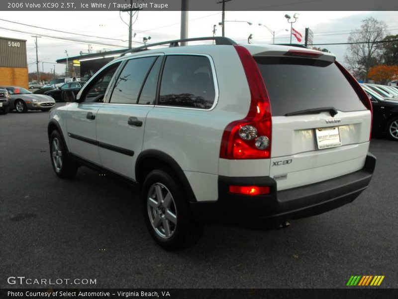 Ice White / Taupe/Light Taupe 2006 Volvo XC90 2.5T