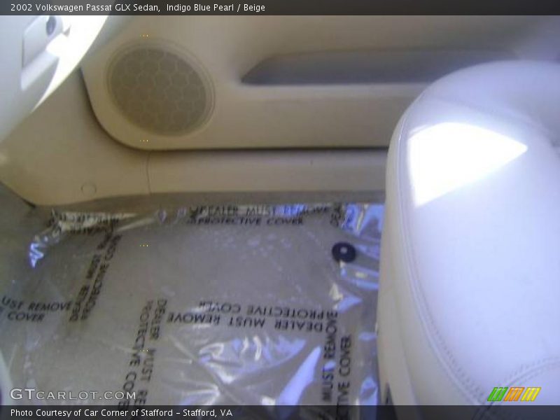 Indigo Blue Pearl / Beige 2002 Volkswagen Passat GLX Sedan