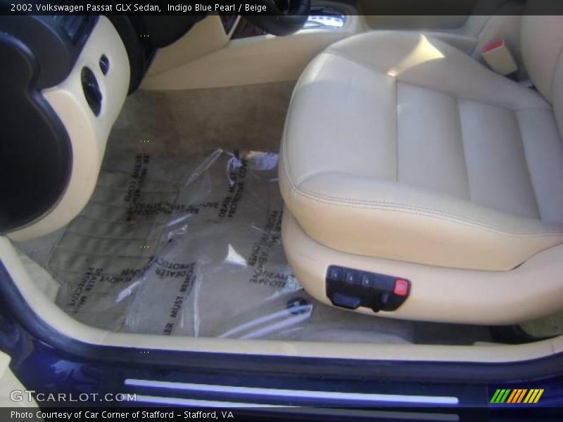 Indigo Blue Pearl / Beige 2002 Volkswagen Passat GLX Sedan