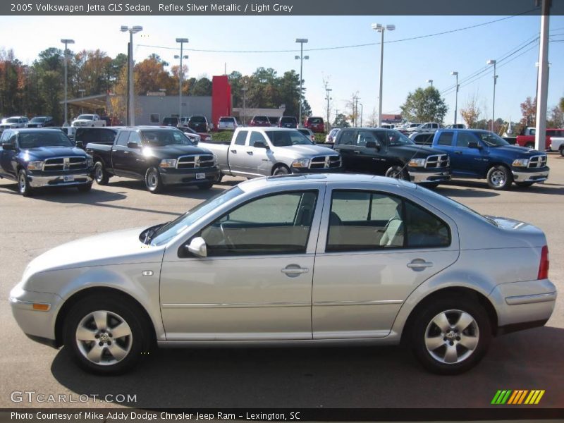 Reflex Silver Metallic / Light Grey 2005 Volkswagen Jetta GLS Sedan