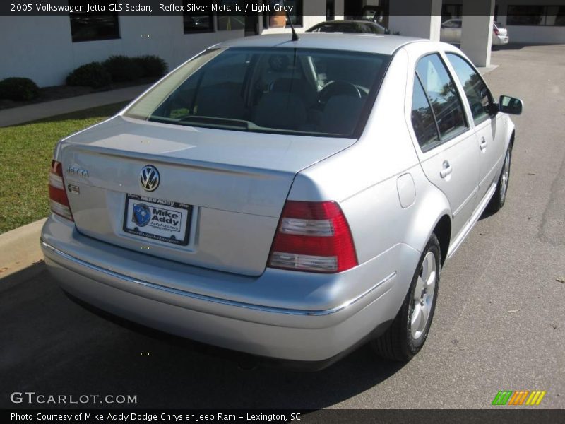 Reflex Silver Metallic / Light Grey 2005 Volkswagen Jetta GLS Sedan