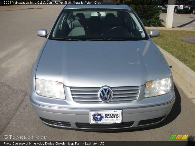 Reflex Silver Metallic / Light Grey 2005 Volkswagen Jetta GLS Sedan