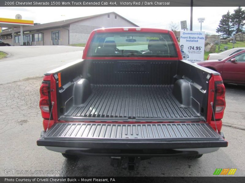 Victory Red / Dark Charcoal 2006 Chevrolet Silverado 1500 Work Truck Extended Cab 4x4