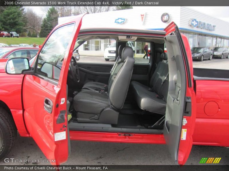 Victory Red / Dark Charcoal 2006 Chevrolet Silverado 1500 Work Truck Extended Cab 4x4