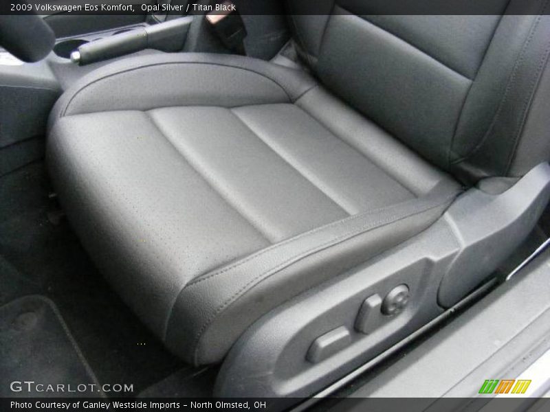 Opal Silver / Titan Black 2009 Volkswagen Eos Komfort