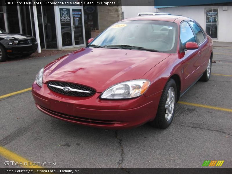 Toreador Red Metallic / Medium Graphite 2001 Ford Taurus SEL