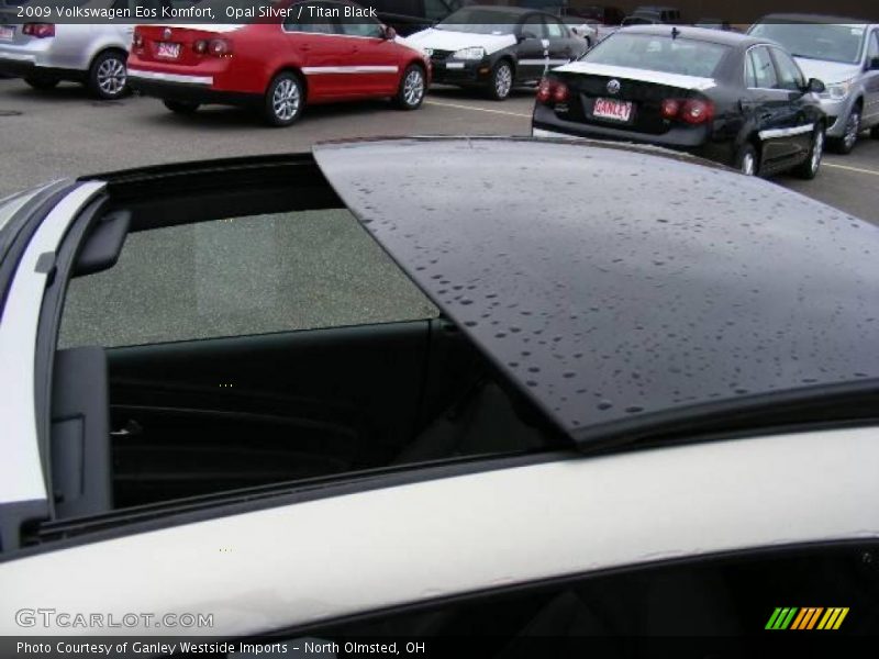 Opal Silver / Titan Black 2009 Volkswagen Eos Komfort