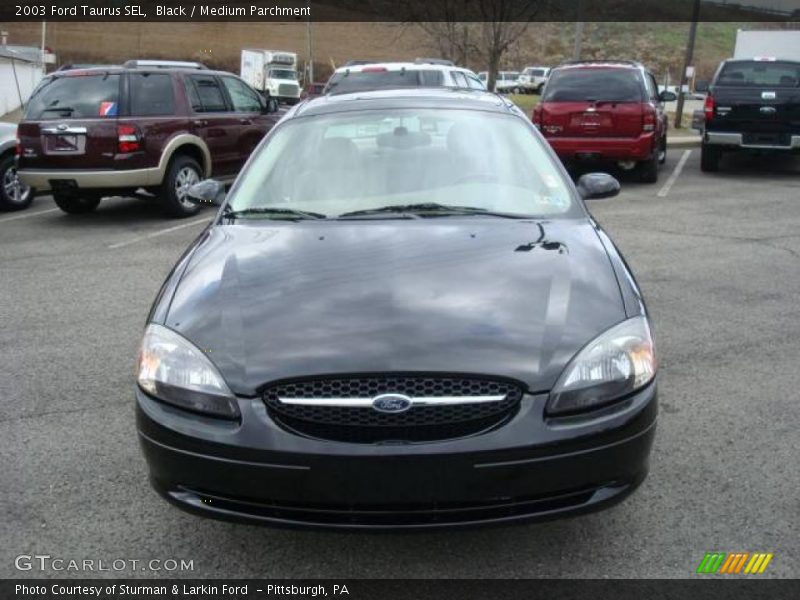 Black / Medium Parchment 2003 Ford Taurus SEL