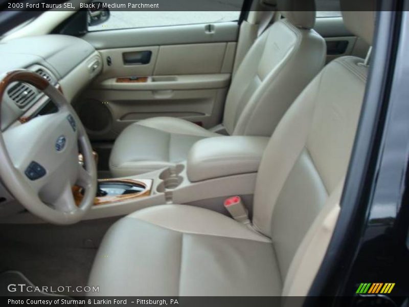 Black / Medium Parchment 2003 Ford Taurus SEL