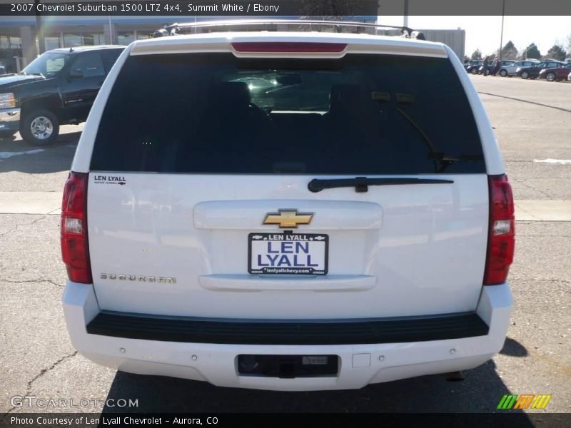 Summit White / Ebony 2007 Chevrolet Suburban 1500 LTZ 4x4