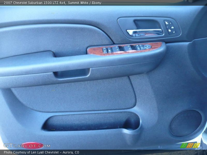 Summit White / Ebony 2007 Chevrolet Suburban 1500 LTZ 4x4