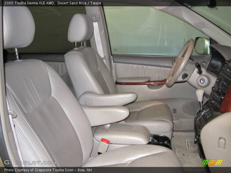 Desert Sand Mica / Taupe 2005 Toyota Sienna XLE AWD