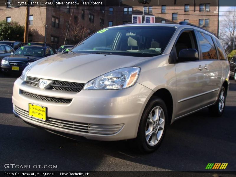 Silver Shadow Pearl / Stone 2005 Toyota Sienna LE AWD