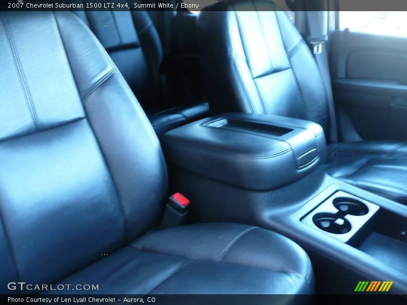 Summit White / Ebony 2007 Chevrolet Suburban 1500 LTZ 4x4