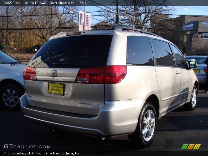 Silver Shadow Pearl / Stone 2005 Toyota Sienna LE AWD