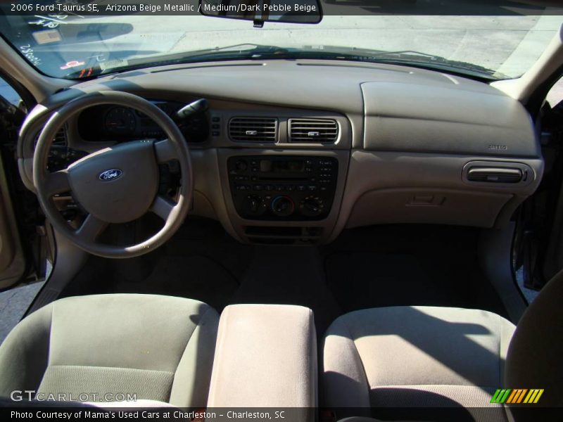 Arizona Beige Metallic / Medium/Dark Pebble Beige 2006 Ford Taurus SE