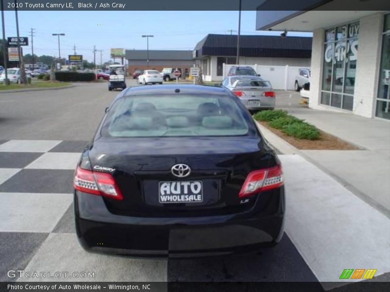 Black / Ash Gray 2010 Toyota Camry LE