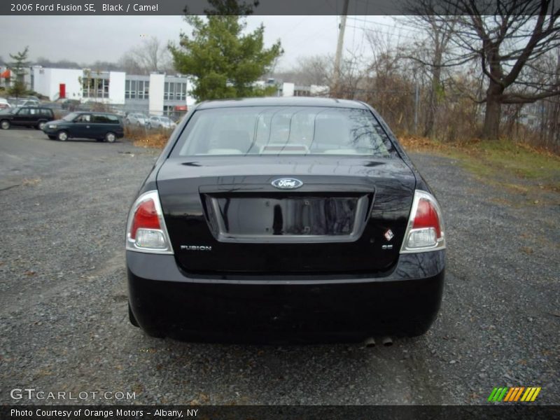 Black / Camel 2006 Ford Fusion SE