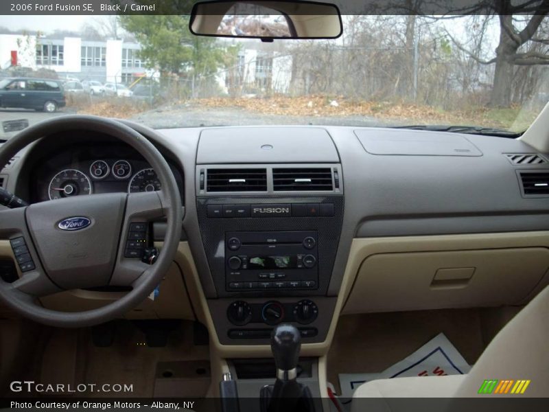 Black / Camel 2006 Ford Fusion SE