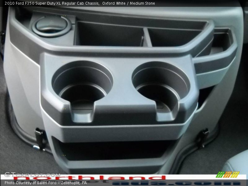 Oxford White / Medium Stone 2010 Ford F350 Super Duty XL Regular Cab Chassis