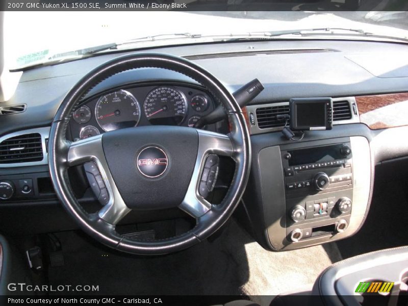 Summit White / Ebony Black 2007 GMC Yukon XL 1500 SLE