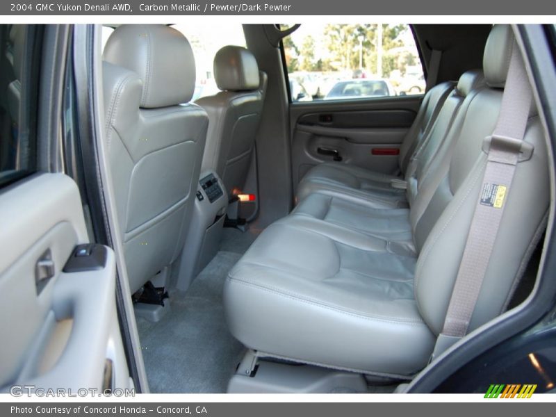 Carbon Metallic / Pewter/Dark Pewter 2004 GMC Yukon Denali AWD