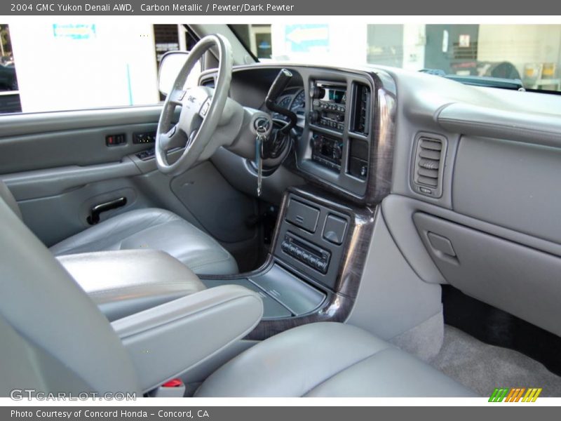 Carbon Metallic / Pewter/Dark Pewter 2004 GMC Yukon Denali AWD