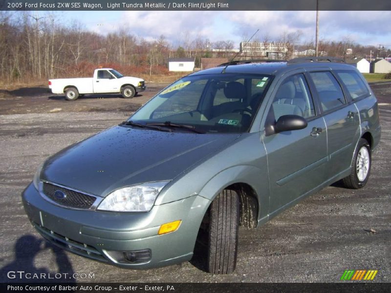 Light Tundra Metallic / Dark Flint/Light Flint 2005 Ford Focus ZXW SES Wagon