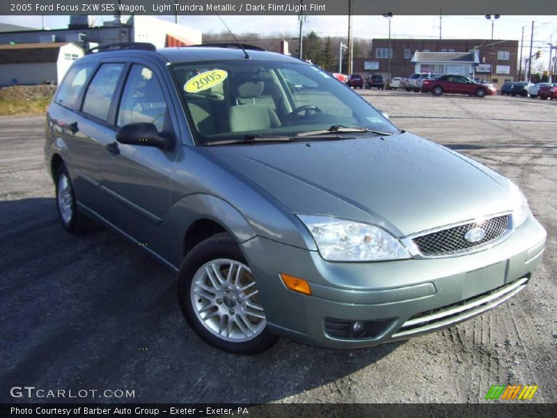 Light Tundra Metallic / Dark Flint/Light Flint 2005 Ford Focus ZXW SES Wagon