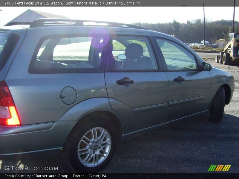 Light Tundra Metallic / Dark Flint/Light Flint 2005 Ford Focus ZXW SES Wagon